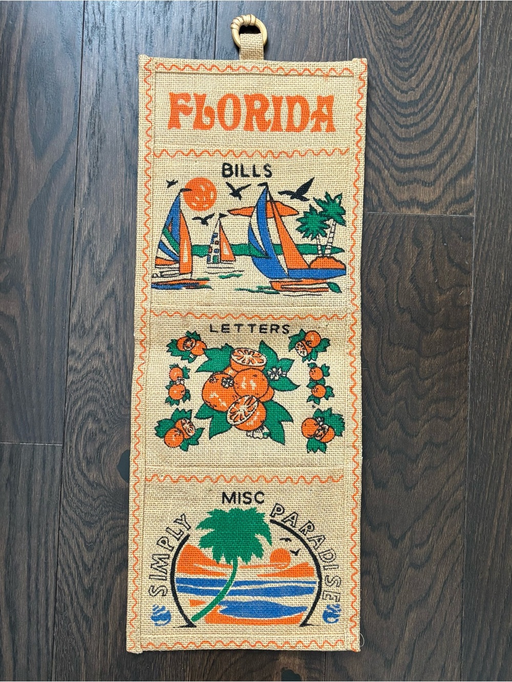 Florida state Wall organizer mail holder Jute
